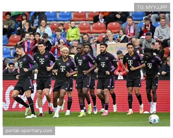 拜仁友谊赛5-0大胜，冬歇期状态保持良好