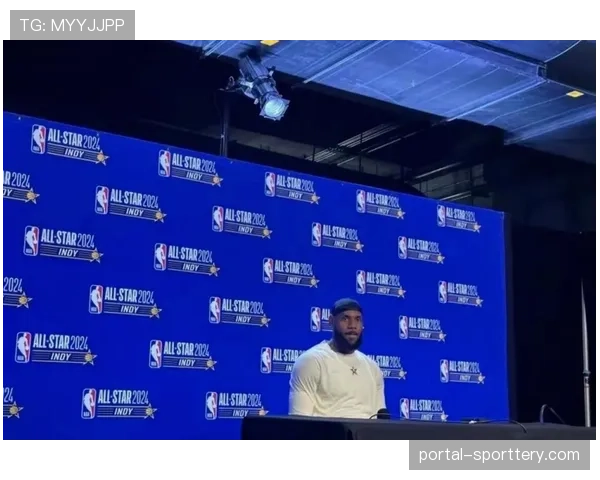 詹姆斯谈生涯规划：退役巡演将感恩球迷支持