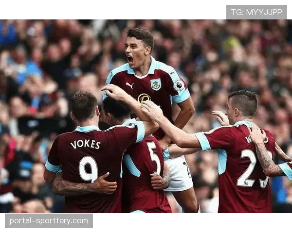 坚守与传承：伯恩利在保级重压下展现的团队精神